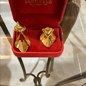 Elegant Gold Earrings